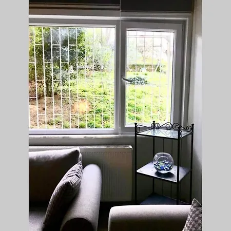 Etiler-Besiktas Luxury And Peaceful Garden Floor Apartment *