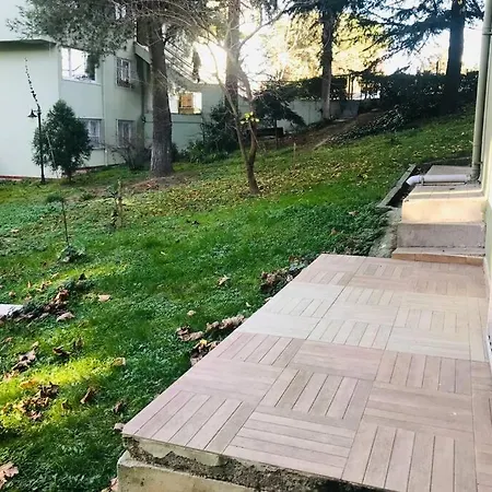 Etiler-Besiktas Luxury And Peaceful Garden Floor Istanbul