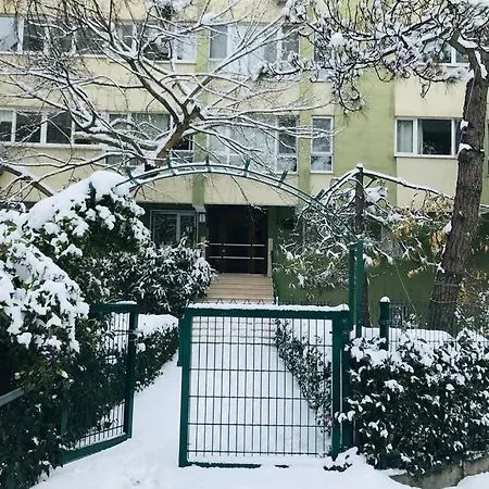 Apartment Etiler-Besiktas Luxury And Peaceful Garden Floor Istanbul
