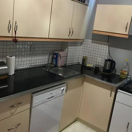Apartment Etiler-Besiktas Luxury And Peaceful Garden Floor Istanbul